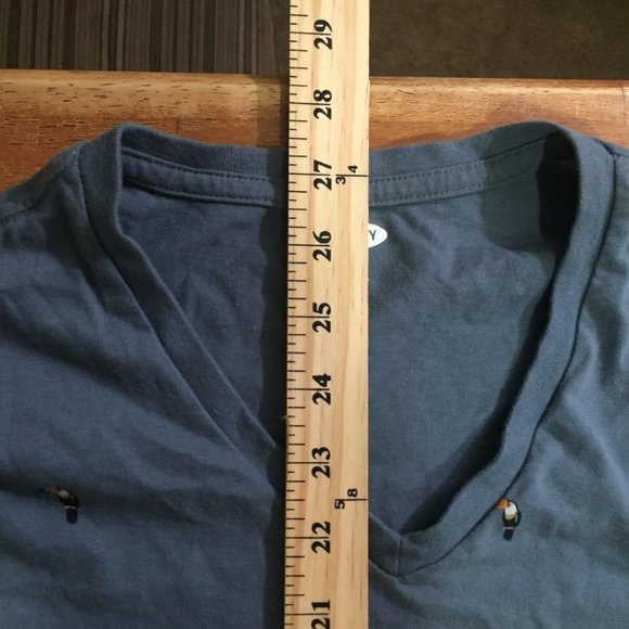 Old Navy Bird Shirt - Picture 10 of 11